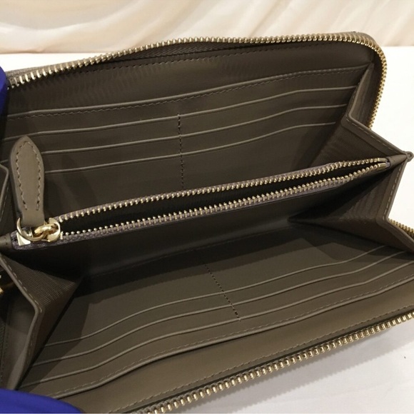 NWOT Burberry Brown Purple Long Leather Wallet - Picture 7 of 10